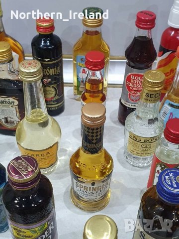 Колекция от миниатюрни бутилки алкохол , снимка 7 - Колекции - 37292628