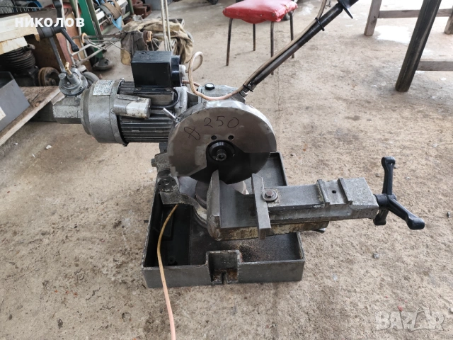 Пендула циркуляр за метал, снимка 2 - Циркуляри - 53388849