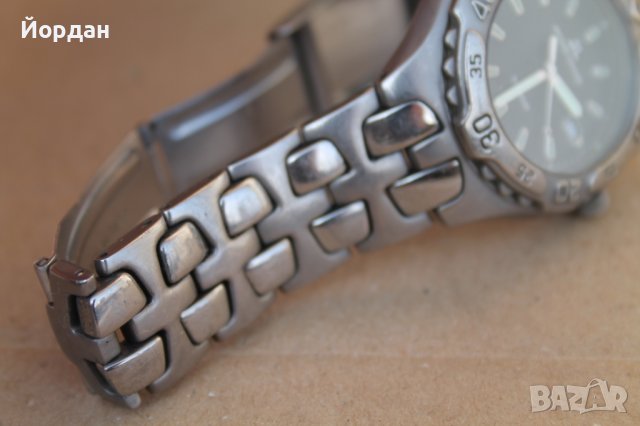 Швейцарски титаниев мъжки часовник ''Jacques Lemans'', снимка 3 - Мъжки - 43973942