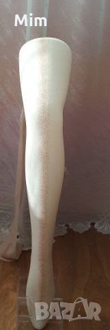 Bonnie Doon 20 den Чорапогащник телесен цвят с златен брокат , снимка 2 - Бельо - 34884302