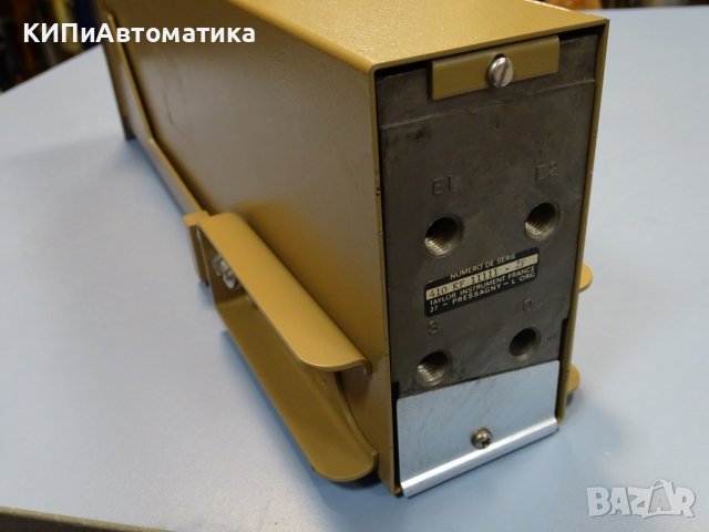 Идникаторен Контролер TAYLOR 410 KF 11111-2F indicating controller, снимка 3 - Резервни части за машини - 37461183