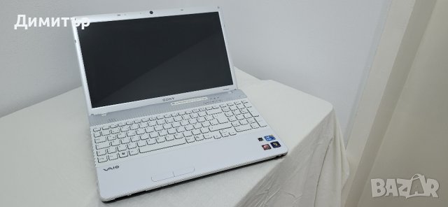 лаптоп sony vaio i3, снимка 1 - Лаптопи за дома - 43579562