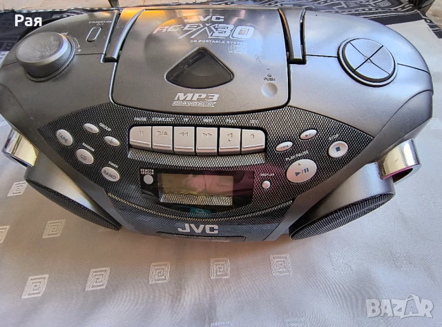 JVC Радиокасетофон с CD, тип RC-EX30B, цифрово настройване, снимка 4 - Радиокасетофони, транзистори - 50816297