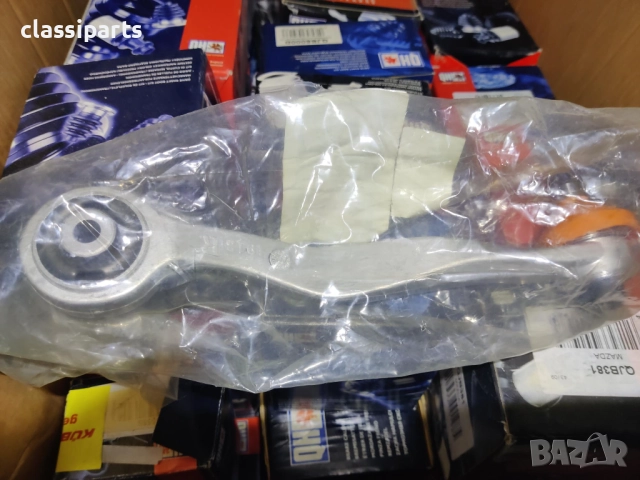 Десен напречен носач за Ауди А4, А6, А8, Фолксваген Пасат, Шкода Суперб и Сеат Ексео, снимка 7 - Части - 44413997