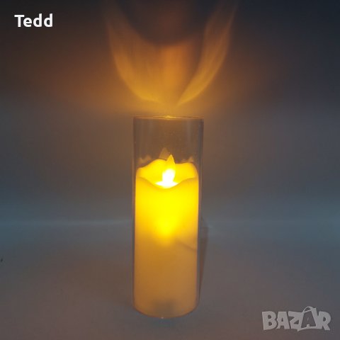 Коледни светещи LED свещи