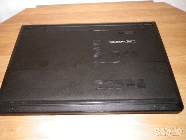 Лаптоп DELL Inspiron 5558, снимка 4 - Лаптопи за дома - 40182624