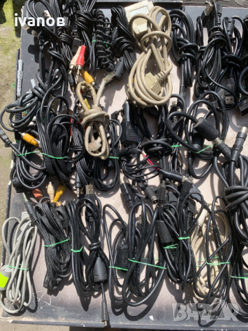 кабели най различни лот от 60броя, снимка 3 - Кабели и адаптери - 44872372