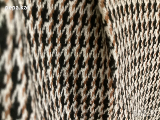 Дамски панталон RESERVED  S размер от плътно трико цветен , снимка 4 - Панталони - 53589729