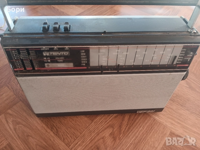 VEF 221 радио, снимка 4 - Радиокасетофони, транзистори - 51798109