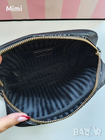 Victoria's Secret оригинална черна кросбоди чанта, снимка 3 - Чанти - 52654799