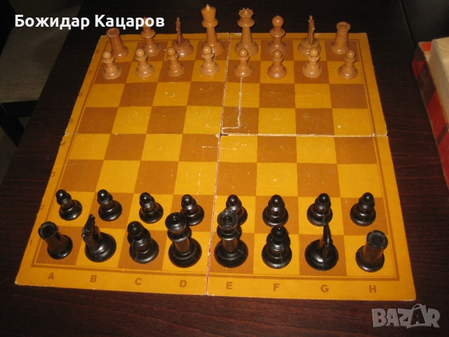 Стар бакелитов шах. Цена 26 евро. Пращам по Еконт., снимка 5 - Шах и табла - 53092799