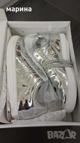 DKNY нови размер 39, снимка 5 - Дамски ежедневни обувки - 51765186