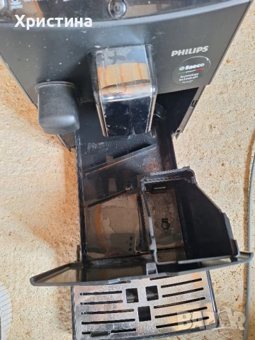 Кафемашина Philips, снимка 5 - Кафемашини - 51037113