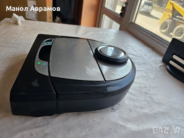 Робот прахосмукачка Neato D7, снимка 4 - Прахосмукачки - 49150957