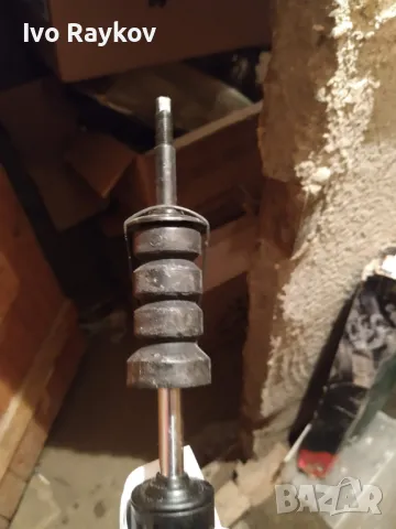 Амортисьор za Ford Focus 1 ,Нов , Quinton Hazell QAG178709, снимка 3 - Части - 48088459