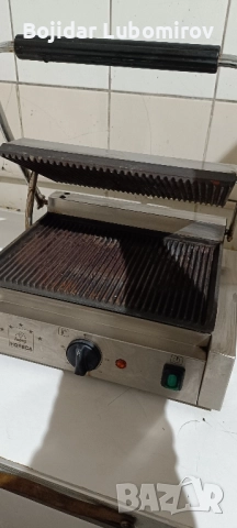 тостер преса, снимка 2 - Обзавеждане на кухня - 52578980
