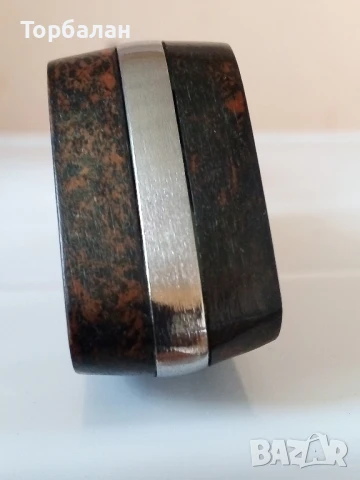 Заводски нож, снимка 12 - Ножове - 51419287