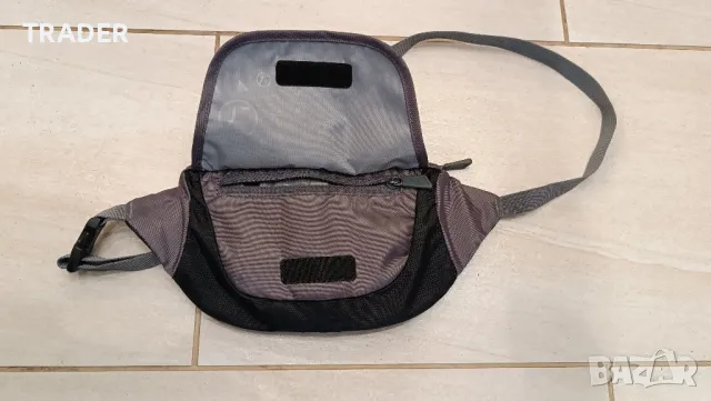 Lightflite  на Lowe Alpine чантичка чанта банан паласка за кръст бъбрек, снимка 10 - Чанти - 40973802