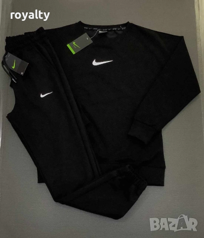 Nike дамски спортен екип 