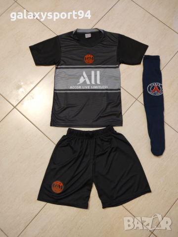 Черен Комплект Неймар + Калци/Шапка/Шал/Топка/Анцуг ПСЖ Неймар  21/22, снимка 3 - Футбол - 36561463