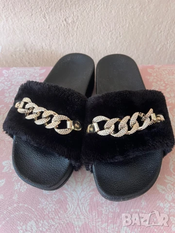 Готини чехли с верижка , снимка 3 - Чехли - 50723948