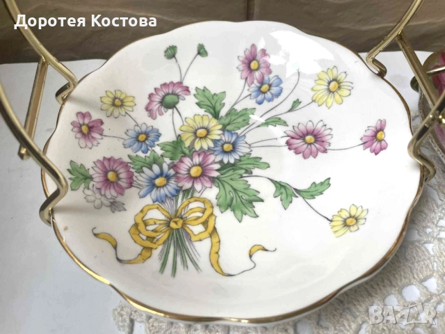 ROYAL ALBERT красиви кошнички за бонбони или малки плодове , снимка 3 - Антикварни и старинни предмети - 52159859