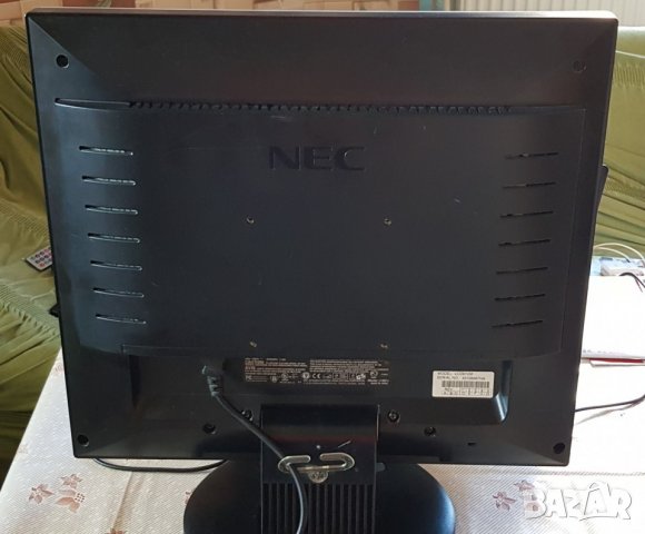 LCD Монитор NEC 19 инча, снимка 9 - Монитори - 36885425