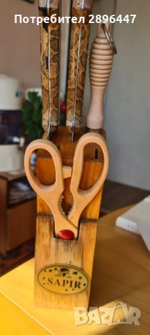 Два ножа, ножица за кости и точило-на поставка, снимка 2 - Аксесоари за кухня - 52152898