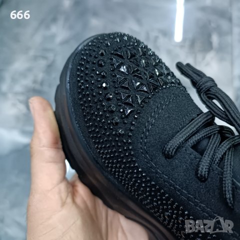 Обувки , снимка 5 - Дамски ежедневни обувки - 43064412