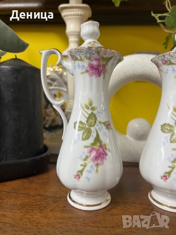 CHODZIEZ  Полски канички с нежни рози и пръски позлата Вместимост-180 мл на око Височина-17.5 см, снимка 3 - Други - 52150334