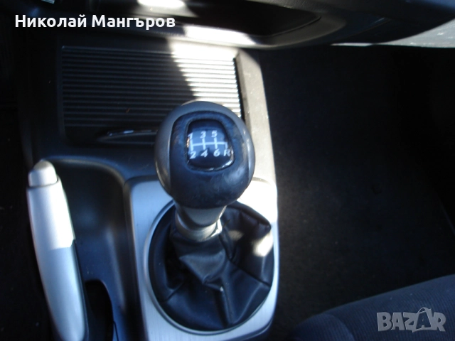 Honda Civic 1.8 за части, снимка 2 - Автомобили и джипове - 52685453