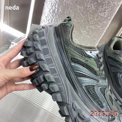 Balenciaga 2022 (реплика) Unisex , снимка 6 - Маратонки - 38369452