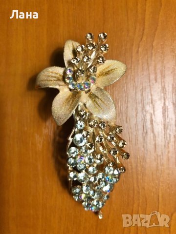 Луксозна шнола за коса с камъни