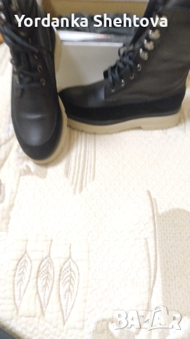 Боти, снимка 2 - Дамски боти - 53115198