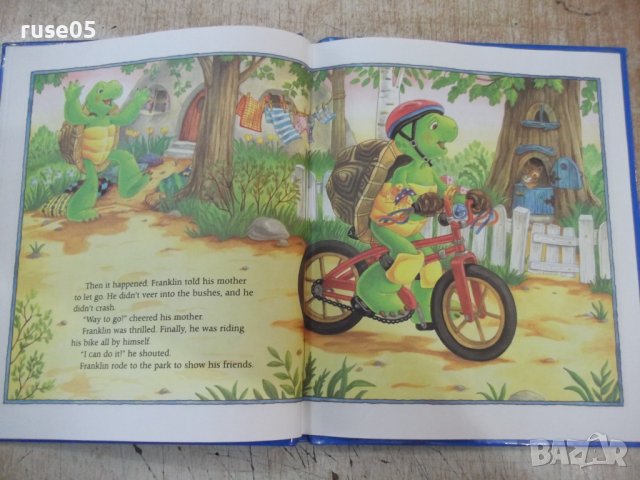 Книга "Franklin Rides a Bike - Paulette Bourgeois" - 32 стр., снимка 7 - Детски книжки - 37791966