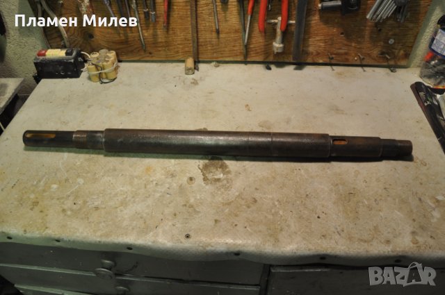 Два вала 770мм и 675мм, снимка 4 - Други машини и части - 28654674