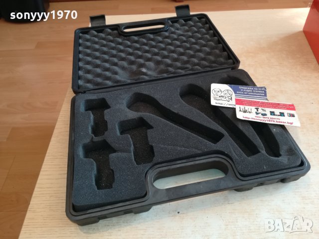 behringer-куфар за 3 микрофона 1301221855