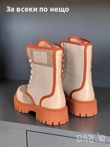 Miu Miu Дамски Боти Миу Миу - Налични Различни Цветове Код E1129, снимка 4 - Дамски боти - 52658317