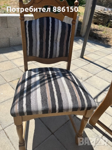 Трапезна маса със четири стола, снимка 3 - Маси - 52018139