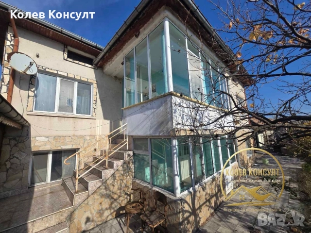 Продавам къща в град Гълъбово 