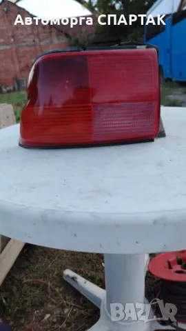 Ляв и десен стоп за Ford Escort