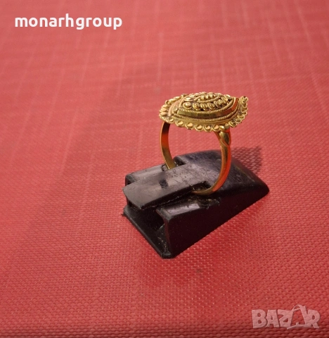 Златен пръстен , снимка 2 - Пръстени - 53331321