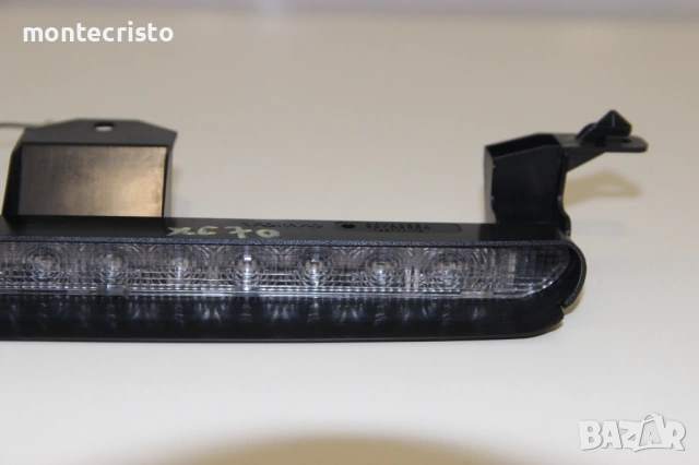 Трети стоп Volvo Xc70 II (2007-2013г.) 30763884 стоп заден капак, снимка 3 - Части - 53591517