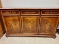 Луксозен комод, скрин, шкаф с богата Интарзия , снимка 10