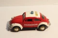 1/43??? HONGWELL VW ПОЖАРНА КОЛИЧКА КАМИОН МОДЕЛ, снимка 2