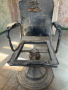 Стар бръснарски стол, снимка 1 - Столове - 44861743