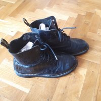 Dr. Martens естествена кожа 42 номер , снимка 4 - Мъжки боти - 39560528