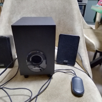 Буфер с колони Speaker Modecom MC-S1 2.1-10W RMS, снимка 3 - Аудиосистеми - 44899600