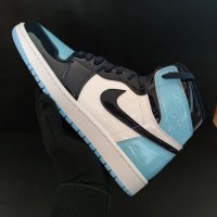 Nike Air Jordan 1 High Retro OG Metalic Blue Chill Нови обувки Кецове Размер 42 Номер маратонки , снимка 2 - Други - 38752125