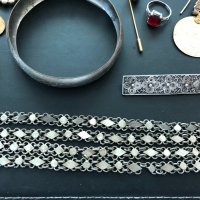Царски накити-лот, снимка 2 - Антикварни и старинни предмети - 25711362